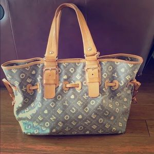Dooney & Bourke Tote